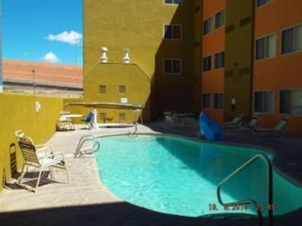 BAYMONT INN AND SUITES ALBUQUERQUE DOWNTOWN - image 3