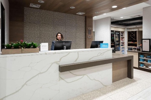 Hilton Garden Inn Albuquerque Downtown Nm - image 3