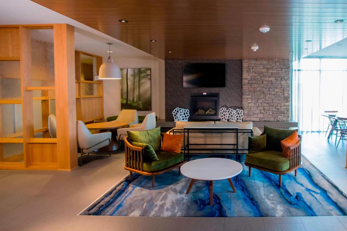 Fairfield Inn & Suites By Marriott Alexandria - main image