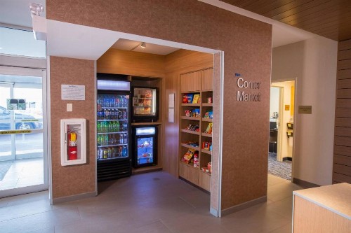 Fairfield Inn & Suites By Marriott Alexandria - image 14