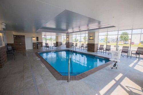 Fairfield Inn & Suites By Marriott Alexandria - image 17