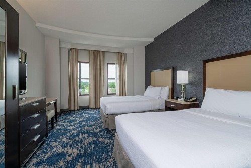 Embassy Suites Alexandria - Old Town - image 21