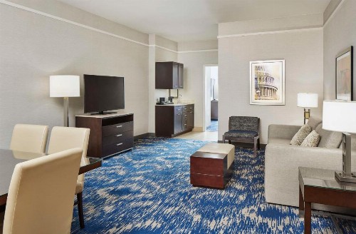 Embassy Suites Alexandria - Old Town - image 29