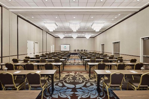 Embassy Suites Alexandria - Old Town - image 34