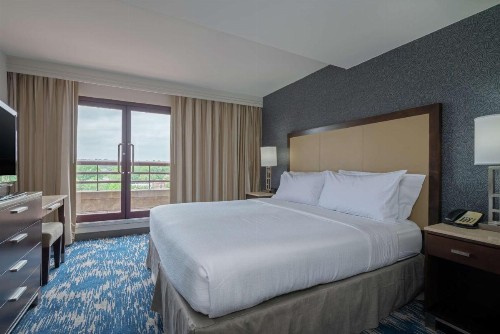 Embassy Suites Alexandria - Old Town - image 48