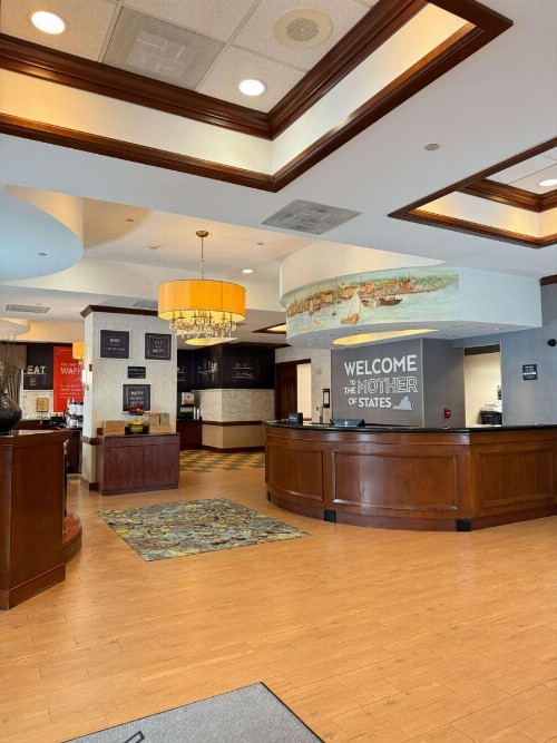 Hampton Inn Alexandria/Old Town - image 14