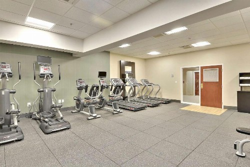 Hampton Inn Alexandria/Old Town - image 35