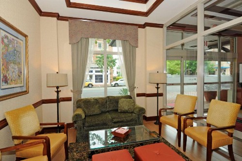 Hampton Inn Alexandria/Old Town - image 37