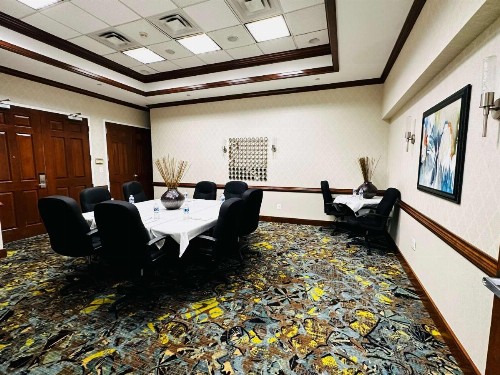 Hampton Inn Alexandria/Old Town - image 6