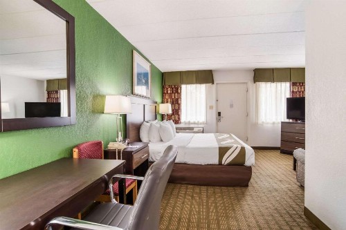 Quality Inn Mount Vernon - image 10