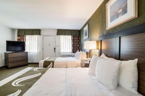 Quality Inn Mount Vernon - image 18