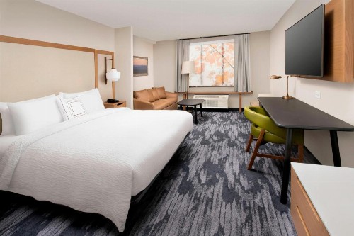 Fairfield Inn & Suites by Marriott Alexandria West/Mark Center - image 18