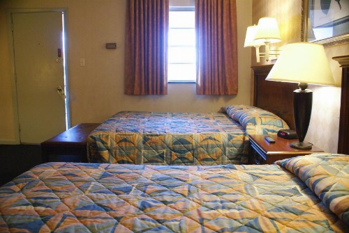 Budget Host Alexandria - image 11