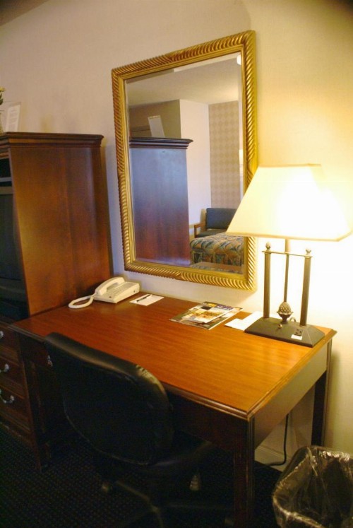 Budget Host Alexandria - image 12
