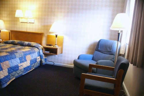 Budget Host Alexandria - image 4