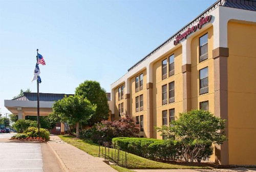 Hampton Inn Alexandria - image 2