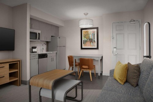 Homewood Suites by Hilton Alexandria - image 18