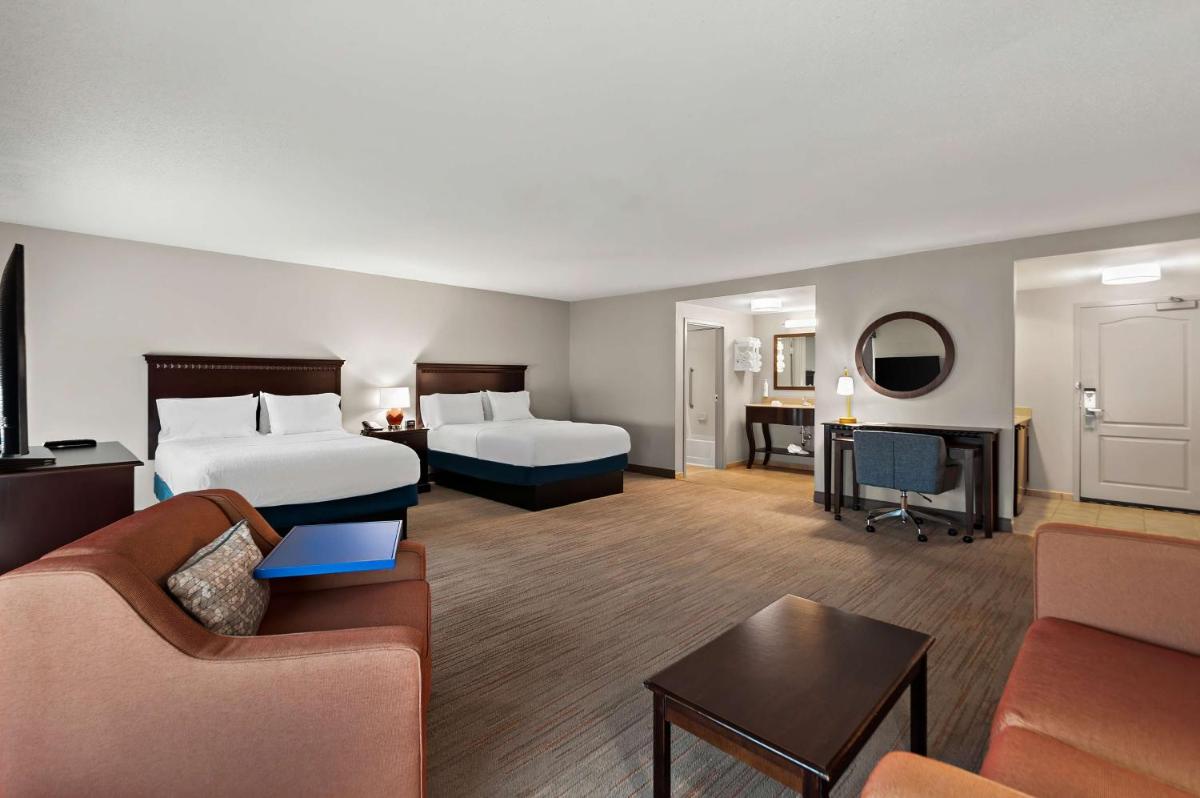 Hampton Inn & Suites Fort Belvoir Alexandria South - image 6