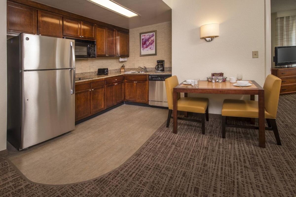 Residence Inn Alexandria Old Town/Duke Street - image 6