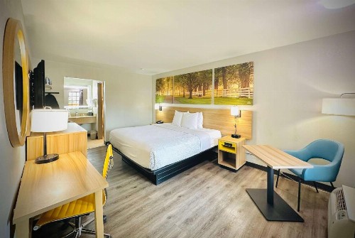 Days Inn Alexandria South