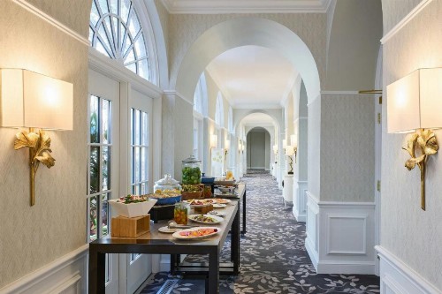 The Alexandrian Old Town Alexandria Autograph Collection - image 36