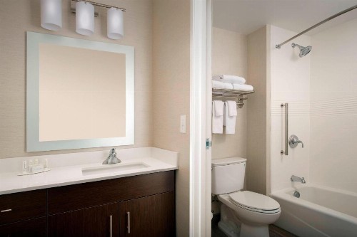 TownePlace Suites by Marriott Alexandria Fort Belvoir - image 18