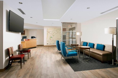 TownePlace Suites by Marriott Alexandria Fort Belvoir - image 3