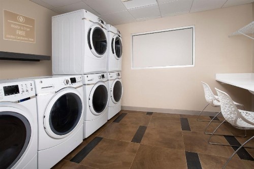 Candlewood Suites Alexandria West an IHG Hotel - image 7