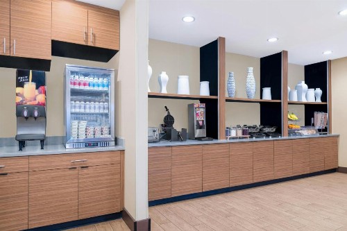 TownePlace Suites by Marriott Detroit Allen Park - image 6