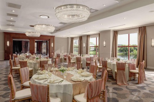 DoubleTree Suites by Hilton Hotel Boston - Cambridge - image 35