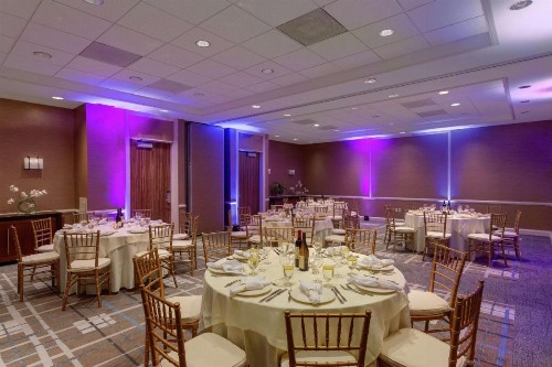 DoubleTree Suites by Hilton Hotel Boston - Cambridge - image 37