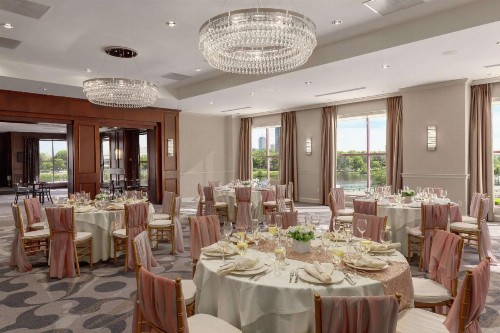DoubleTree Suites by Hilton Hotel Boston - Cambridge - image 40