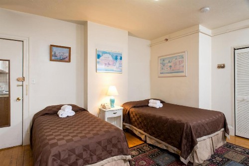 The Farrington Inn - image 2