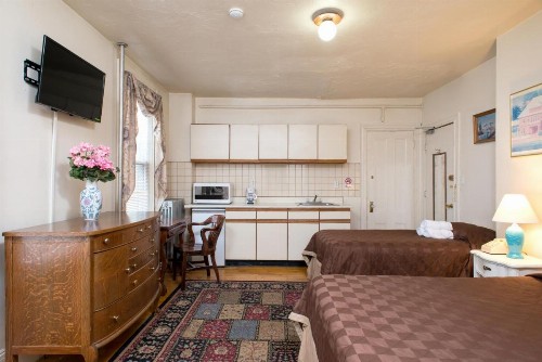 The Farrington Inn - image 26