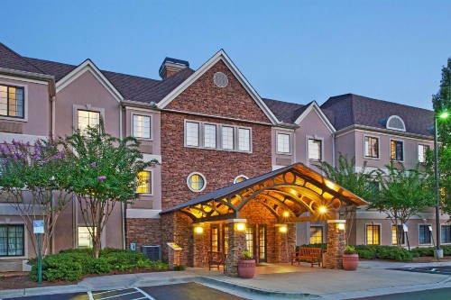 Sonesta ES Suites Atlanta Alpharetta Avalon - image 13