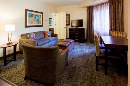 Sonesta ES Suites Atlanta Alpharetta Avalon - image 5