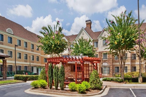 Sonesta ES Suites Atlanta Alpharetta Avalon - image 8