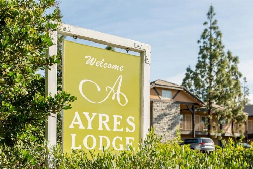 Ayres Lodge Alpine - image 16