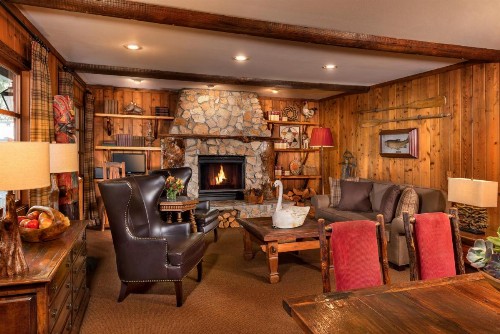 Ayres Lodge Alpine - image 34