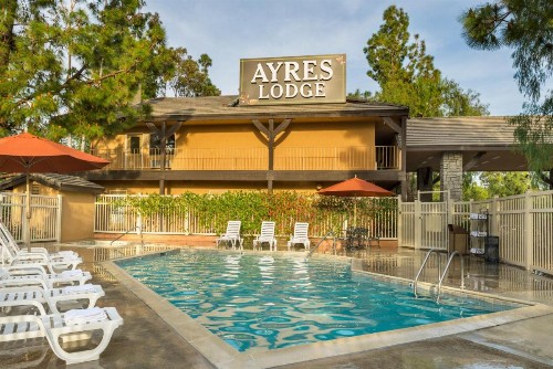 Ayres Lodge Alpine - image 46