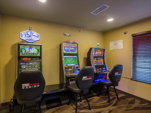 Cobblestone Inn & Suites - Altamont - image 31