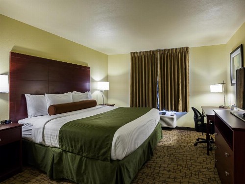 Cobblestone Inn & Suites - Altamont - image 35