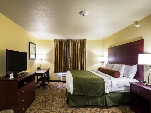 Cobblestone Inn & Suites - Altamont - image 36