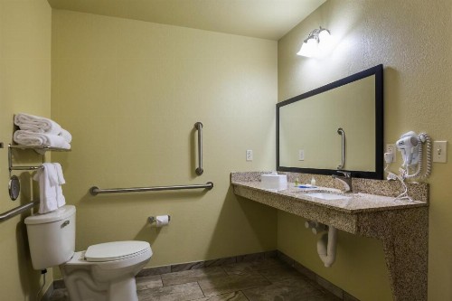 Cobblestone Inn & Suites - Altamont - image 39