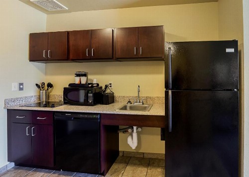 Cobblestone Inn & Suites - Altamont - image 49
