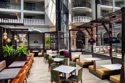 Embassy Suites Orlando - North - image 2
