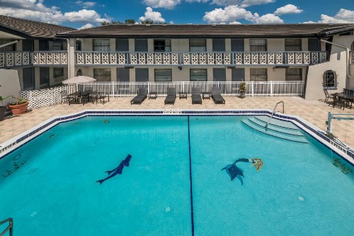 Days Inn & Suites by Wyndham Altamonte Springs - image 42