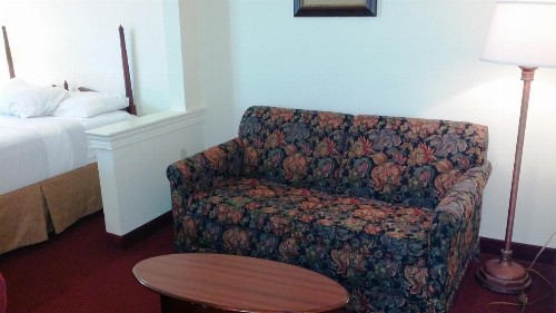 Opal Hotel & Suites - image 14