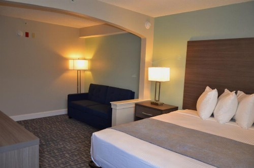 Opal Hotel & Suites - image 17