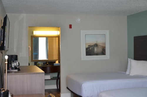 Opal Hotel & Suites - image 19